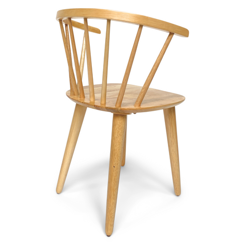 Krzesło do jadalni Martha o dębowym wyglądzie